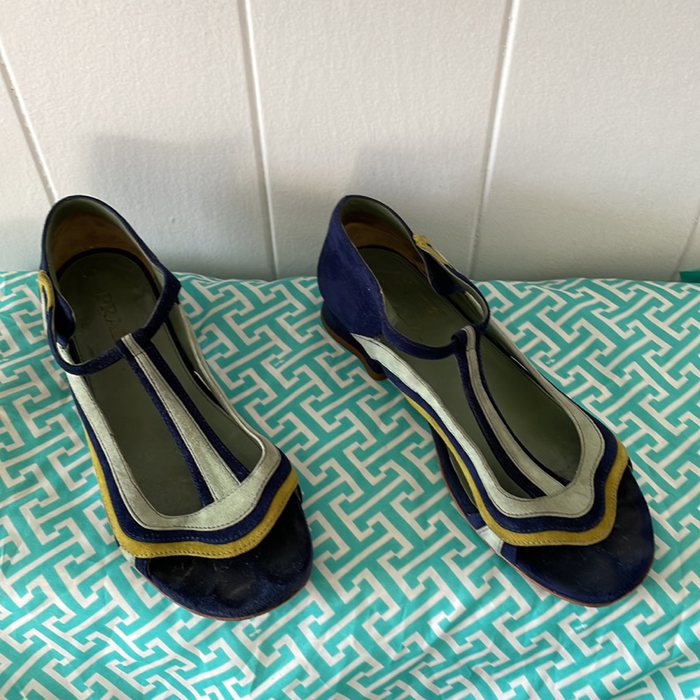 Rare Prada Fairy Flats - Picture 2 of 4